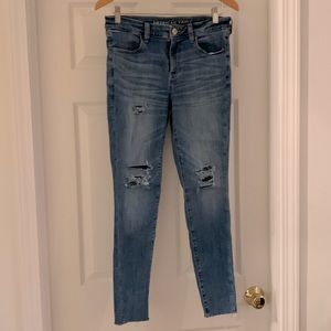 American Eagle Jegging high rise distressed